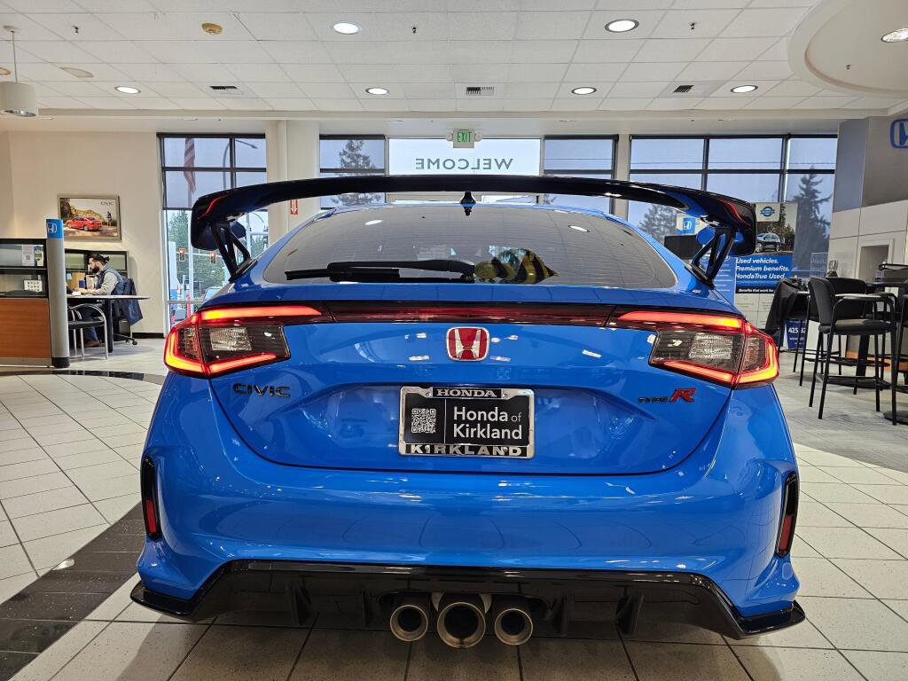 Used 2025 Honda Civic Type R image 6