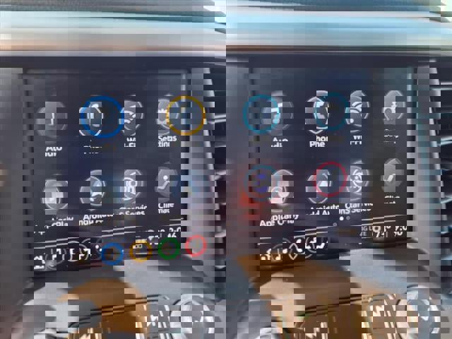 Used 2023 GMC Acadia SLE w/ Elevation Edition image 12