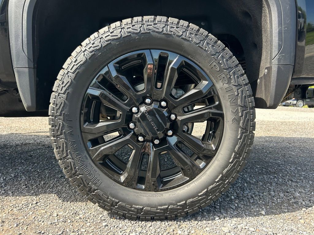 Used 2024 GMC Sierra 2500 Denali Ultimate AWD/4WD image 17