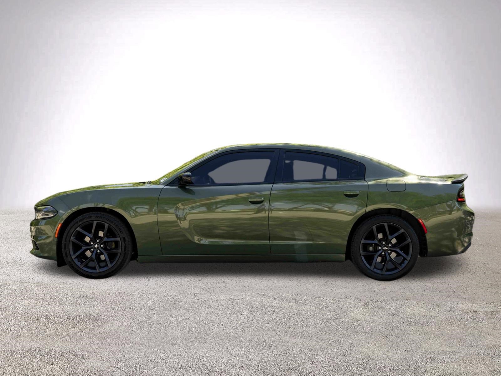 Used 2019 Dodge Charger SXT w/ Blacktop Package image 6