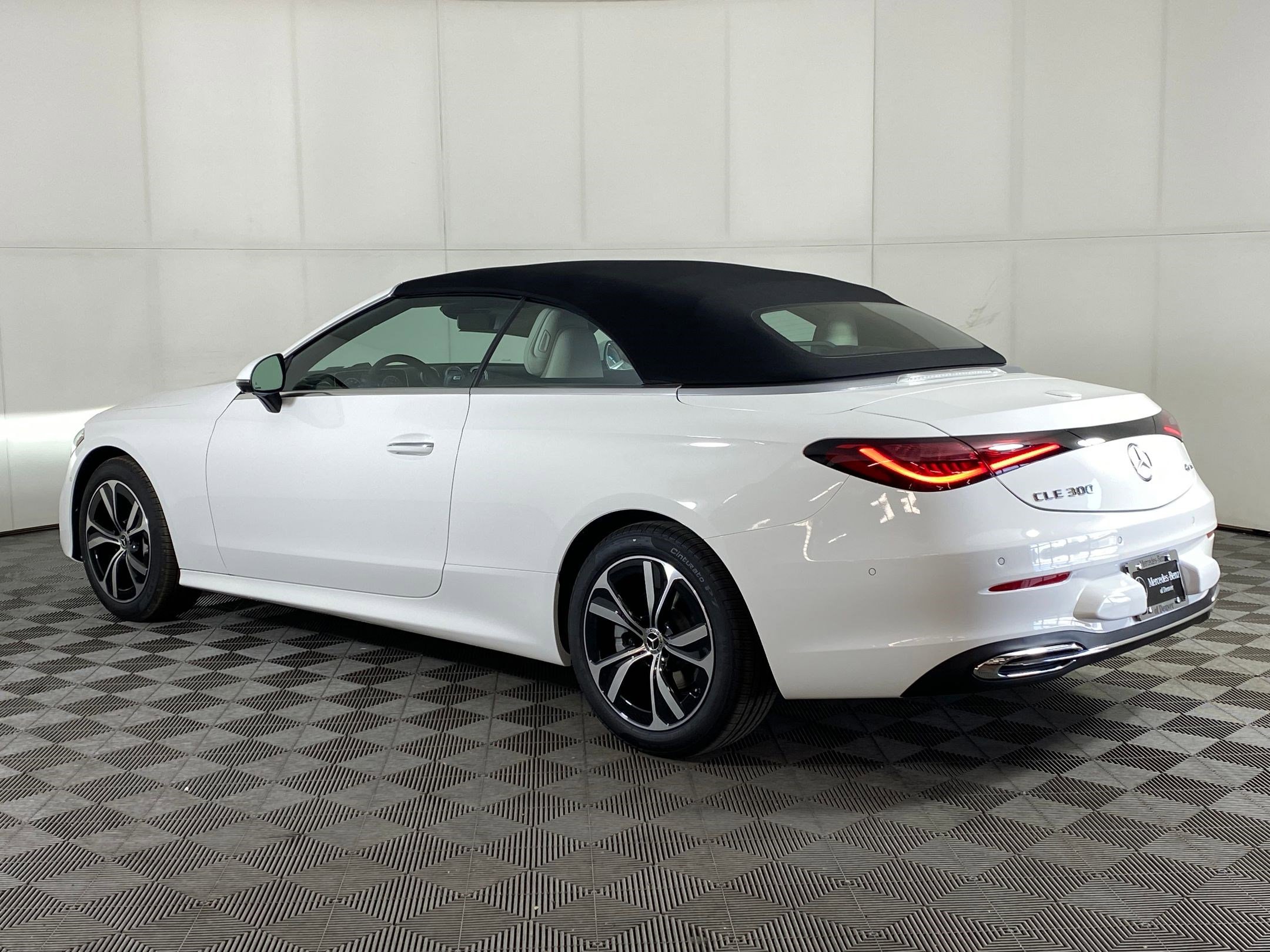 New 2026 Mercedes-Benz CLE 300 4MATIC Cabriolet image 3