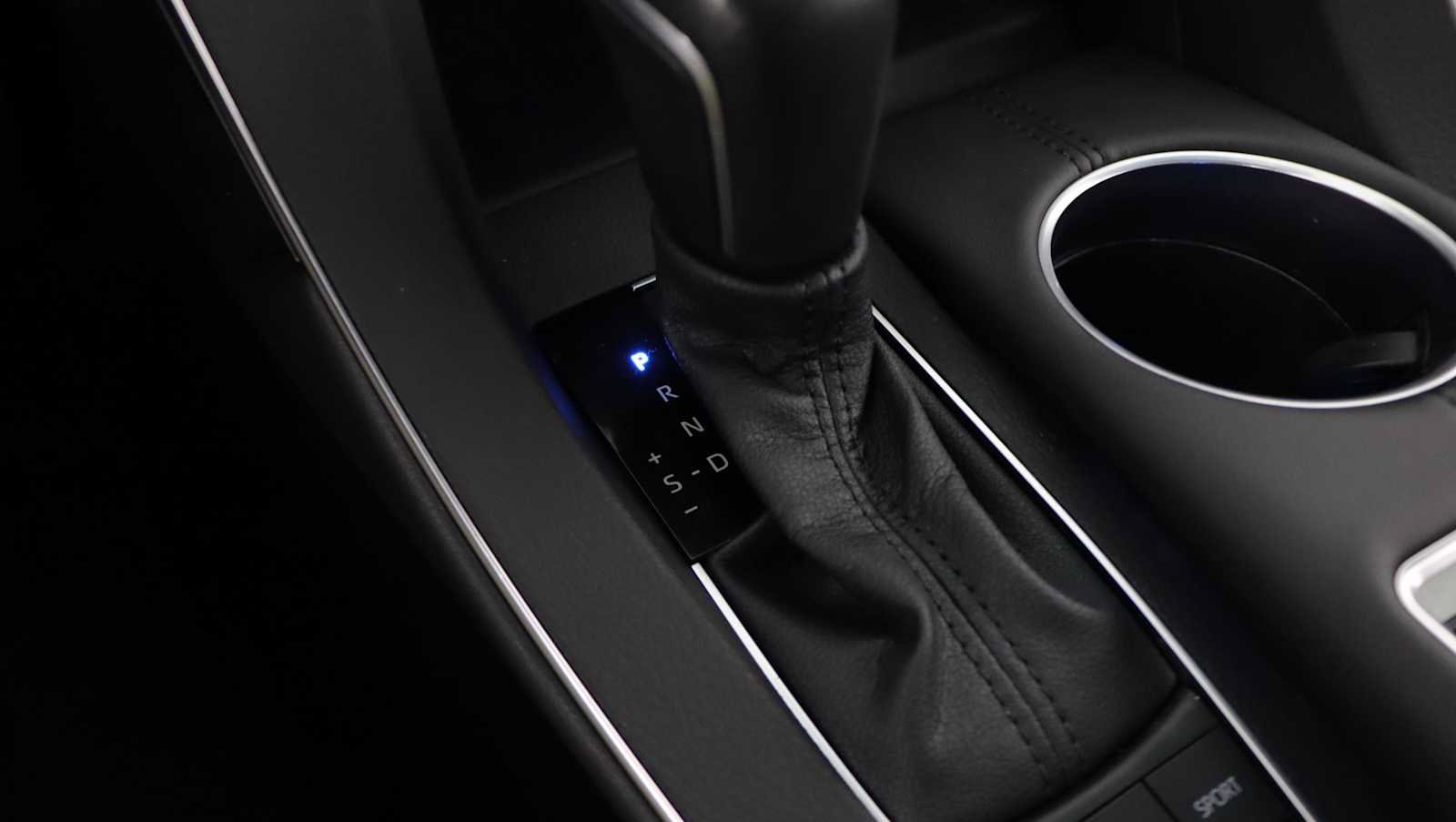 Used 2022 Toyota Avalon Limited w/ Advanced Safety Package FWD image 27