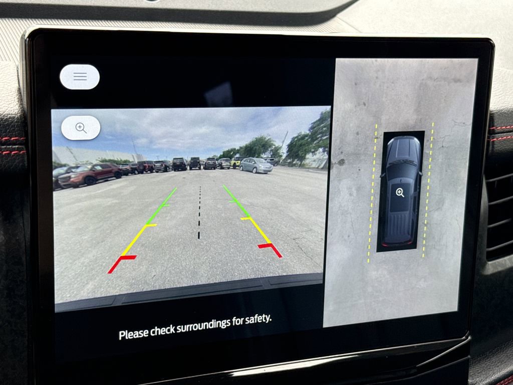 Used 2023 Ford Expedition Limited image 23