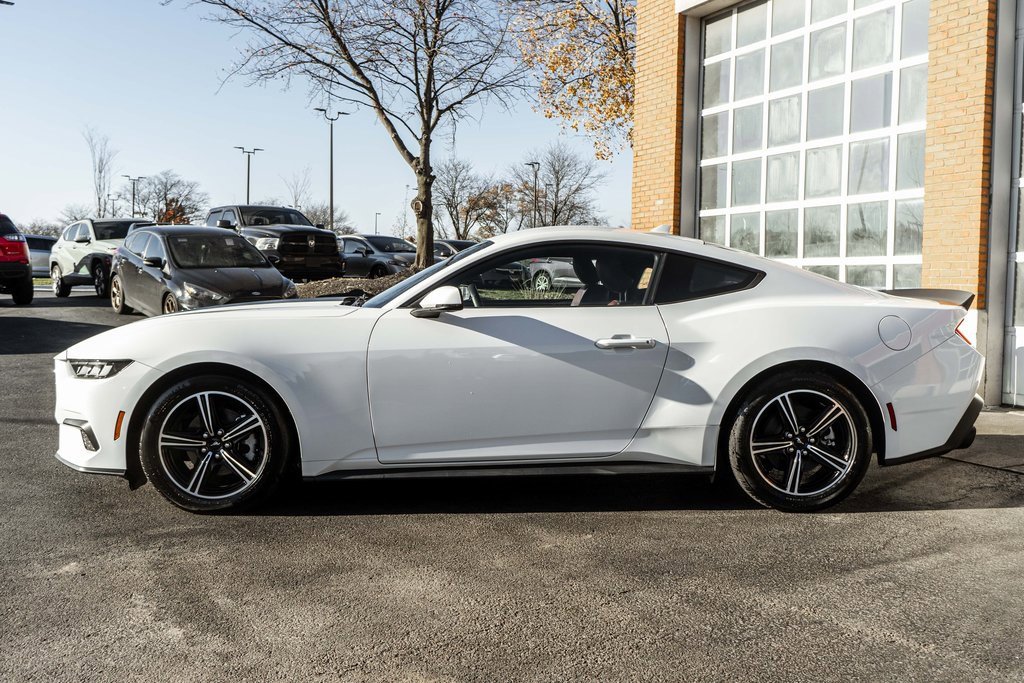 Used 2024 Ford Mustang Premium image 31