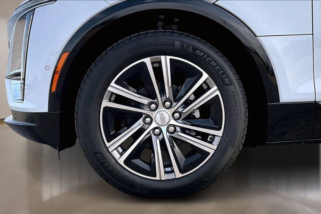 New 2026 Cadillac Lyriq Luxury w/ LPO, Floor Liner Package AWD/4WD image 12