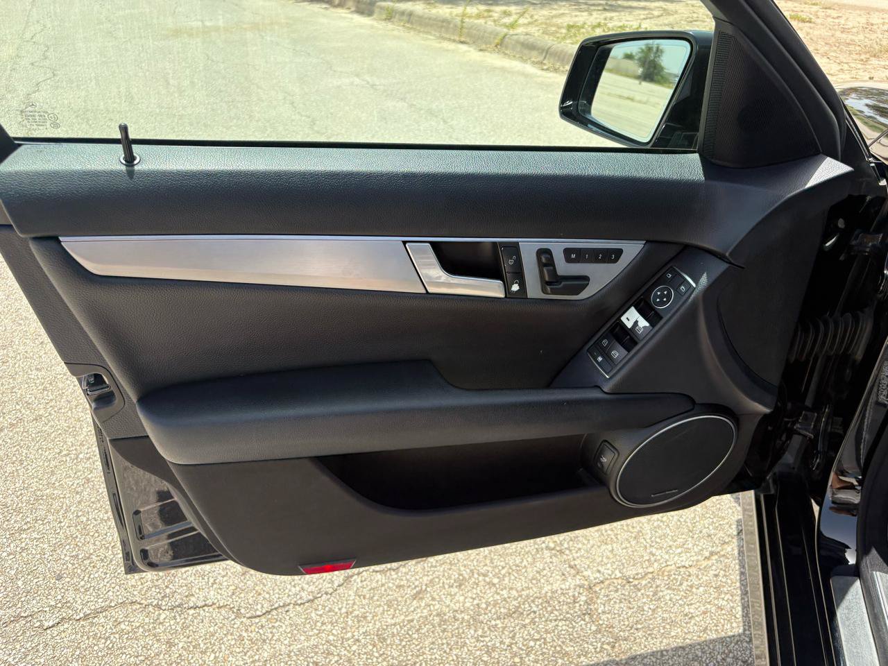Used 2014 Mercedes-Benz C 250 Sedan image 39