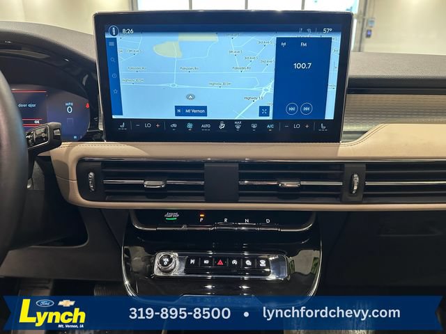 Used 2025 Lincoln Corsair AWD image 13