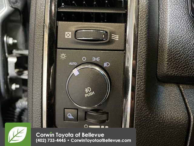 Used 2013 RAM 1500 Sport w/ Sport Premium Group image 20