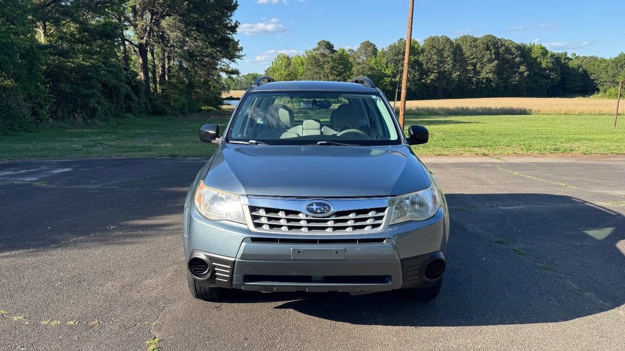 Used 2013 Subaru Forester 2.5X w/ Popular Pkg 1 AWD/4WD image 3