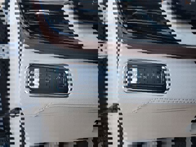 New 2026 Buick Enclave Avenir w/ Super Cruise Package image 29