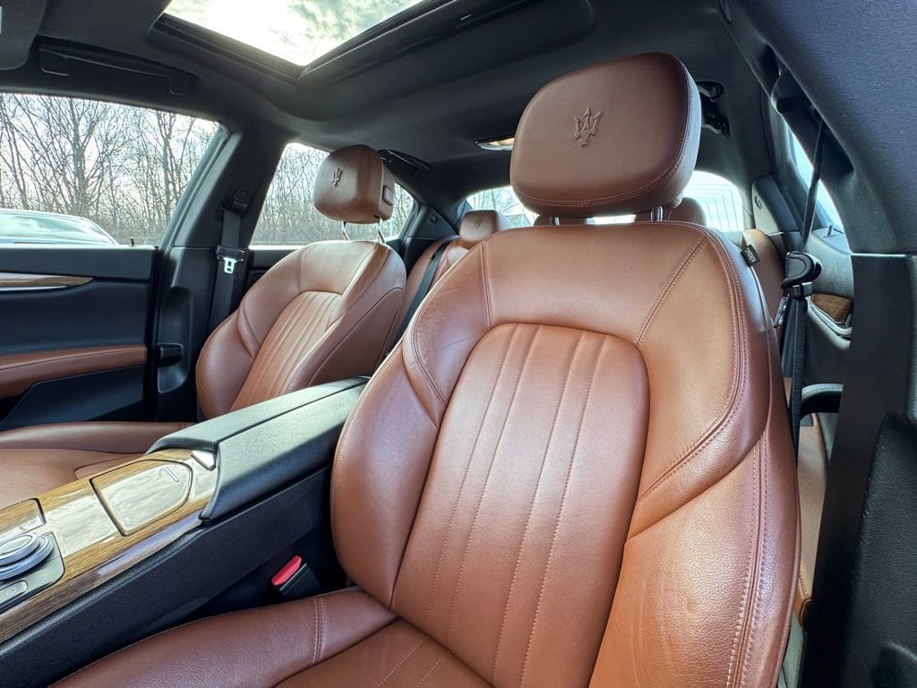 Used 2019 Maserati Ghibli S Q4 AWD/4WD image 22