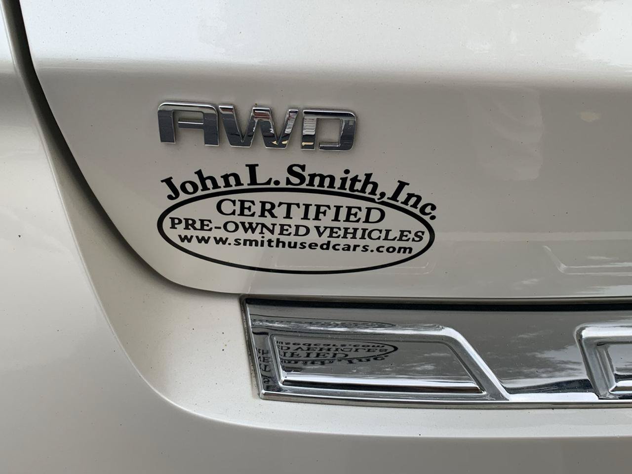 Used 2015 Chevrolet Traverse LTZ AWD/4WD image 38