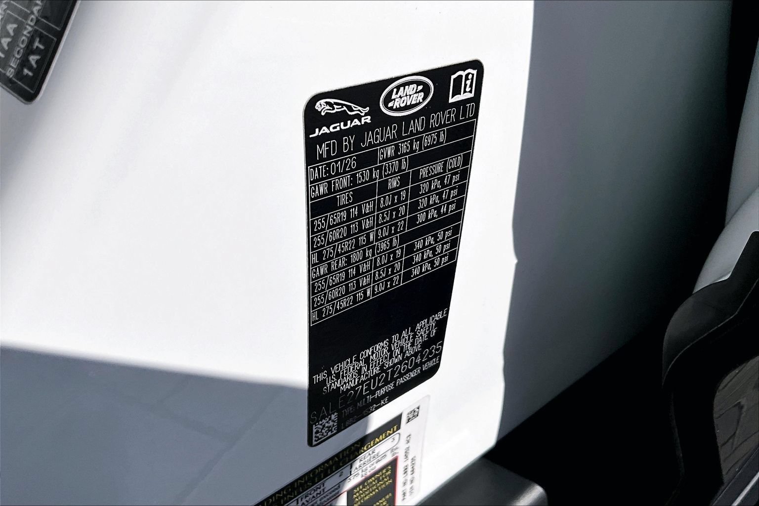 New 2026 Land Rover Defender 110 X-Dynamic SE AWD/4WD image 13