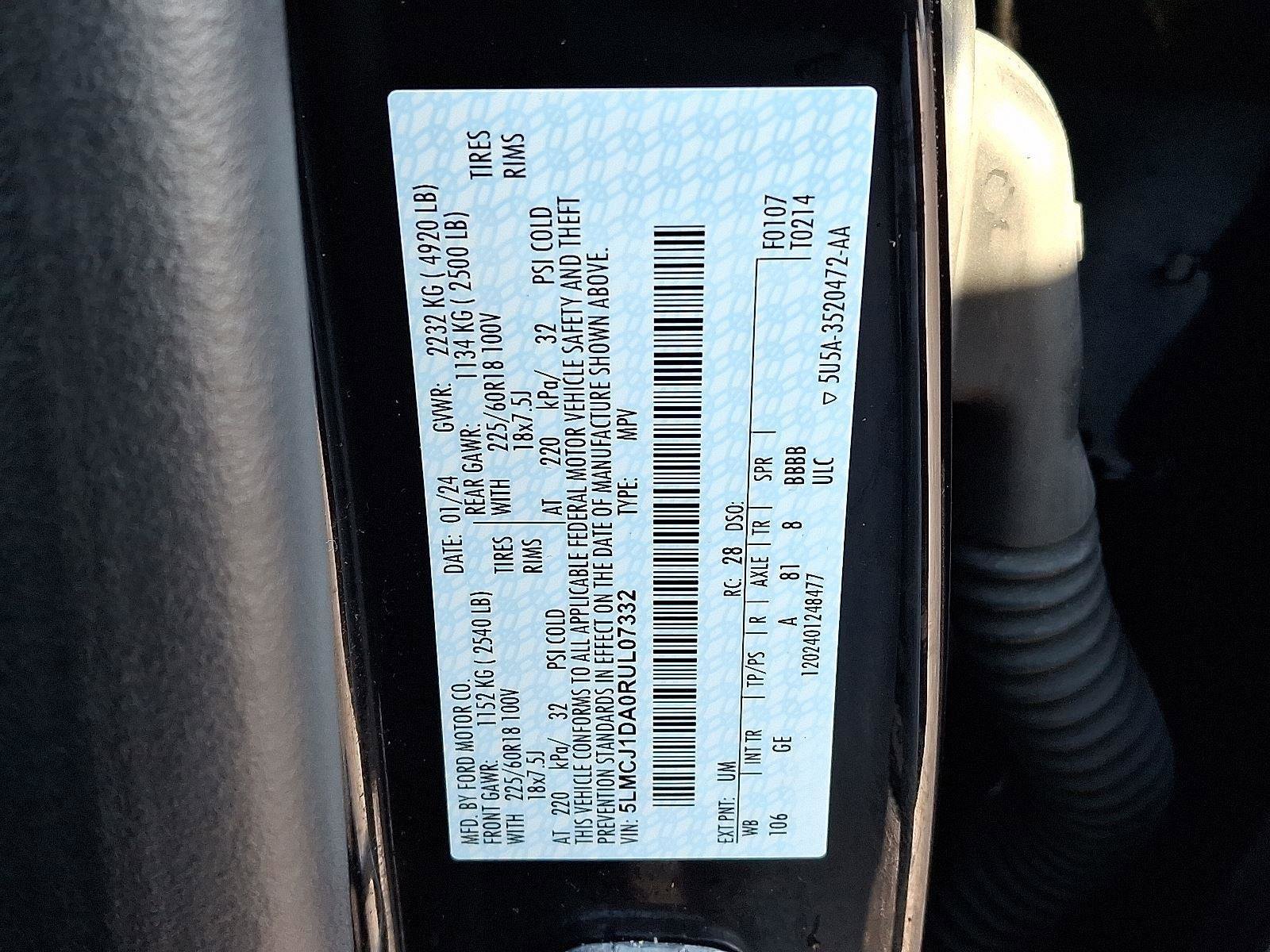 Used 2024 Lincoln Corsair AWD w/ Equipment Group 101A image 26