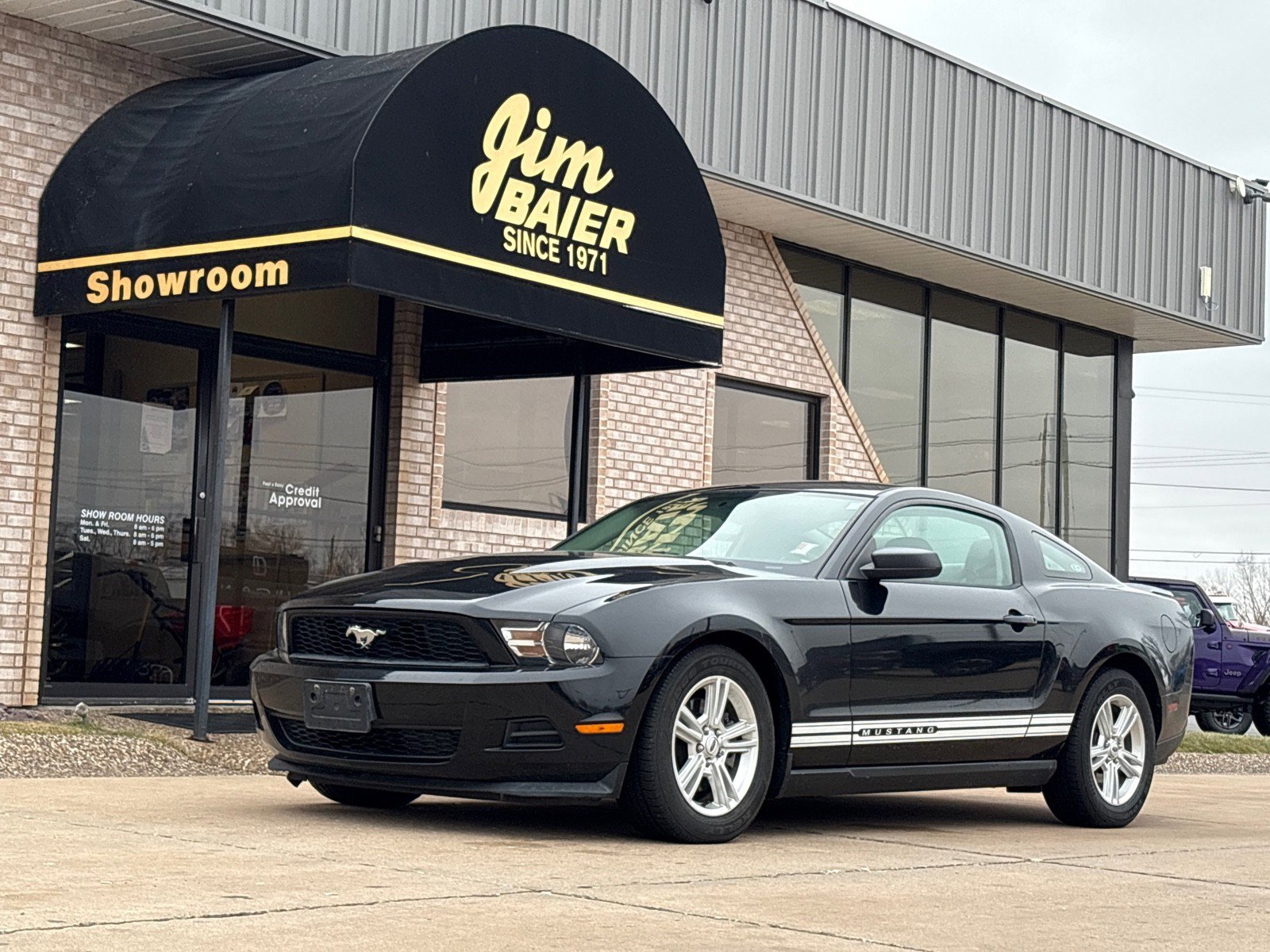 Used 2011 Ford Mustang Coupe w/ Security Pkg