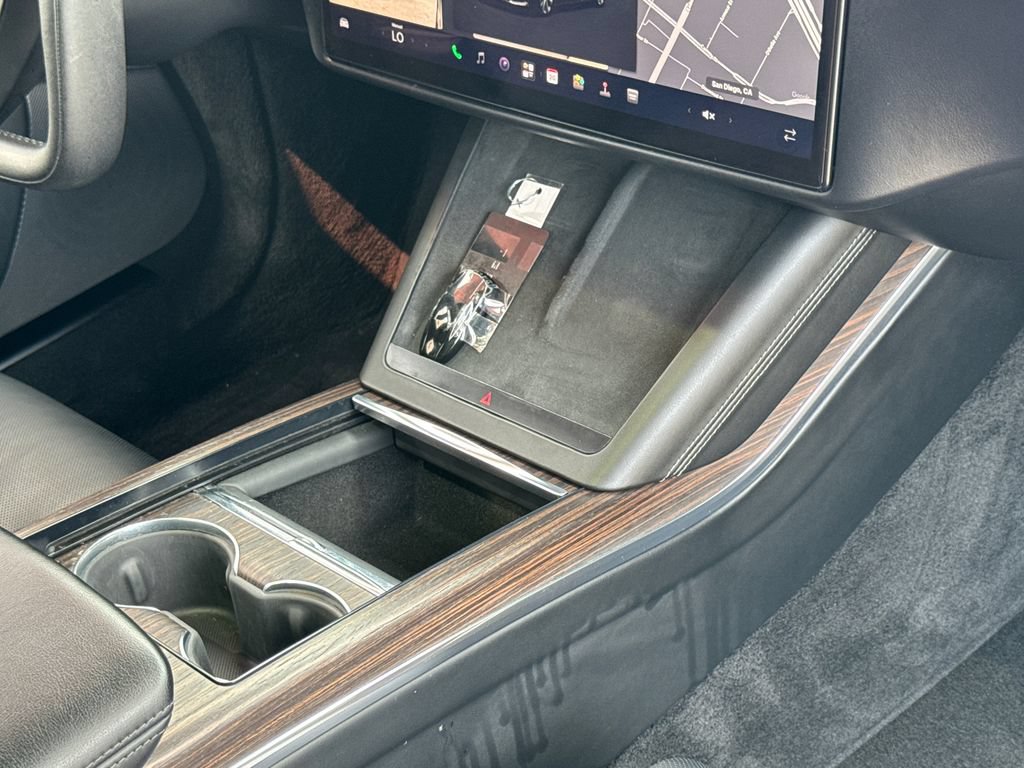 Used 2022 Tesla Model S AWD/4WD image 16