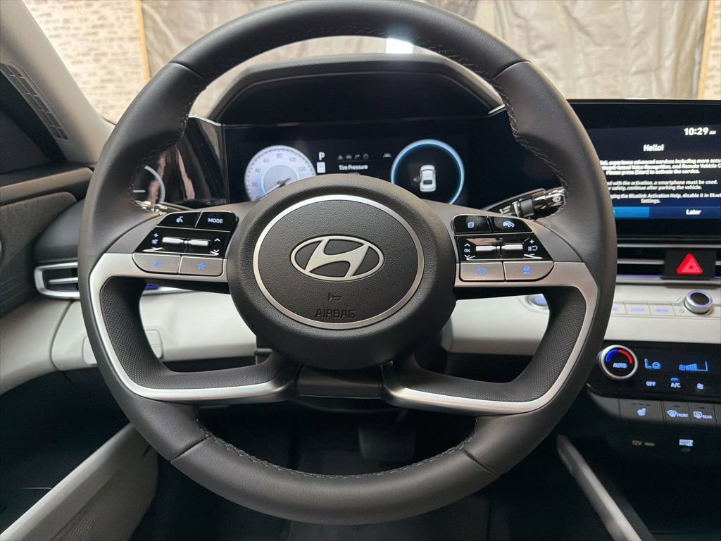 New 2026 Hyundai Elantra Limited image 15