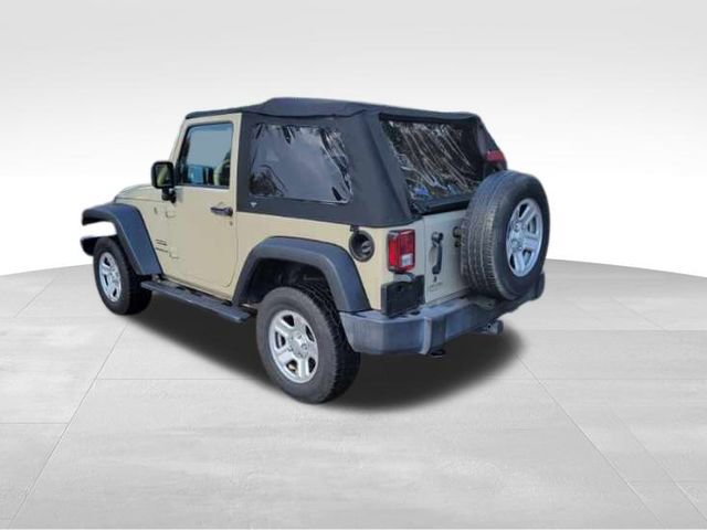 Used 2017 Jeep Wrangler Sport image 3