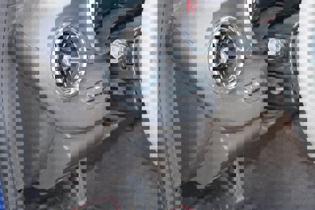 Used 2021 Chevrolet Camaro ZL1 image 25