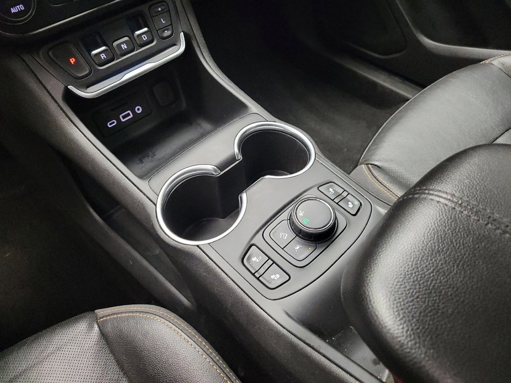 Used 2020 GMC Terrain SLT w/ Preferred Package FWD image 26