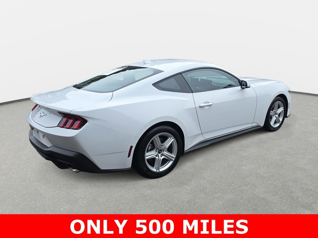 Used 2026 Ford Mustang Coupe image 5