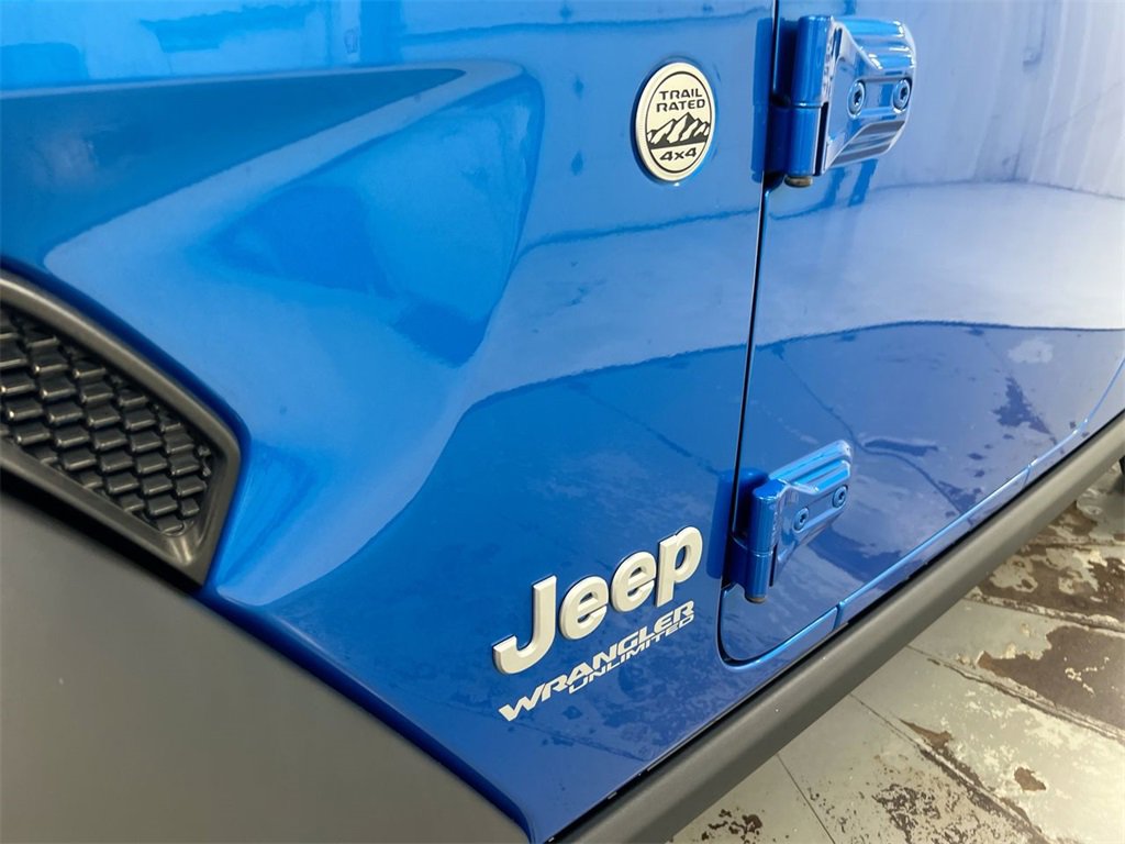 Used 2021 Jeep Wrangler Unlimited Islander image 26