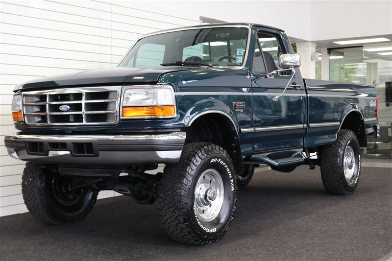 Used 1995 Ford F250 4x4 Regular Cab image 1