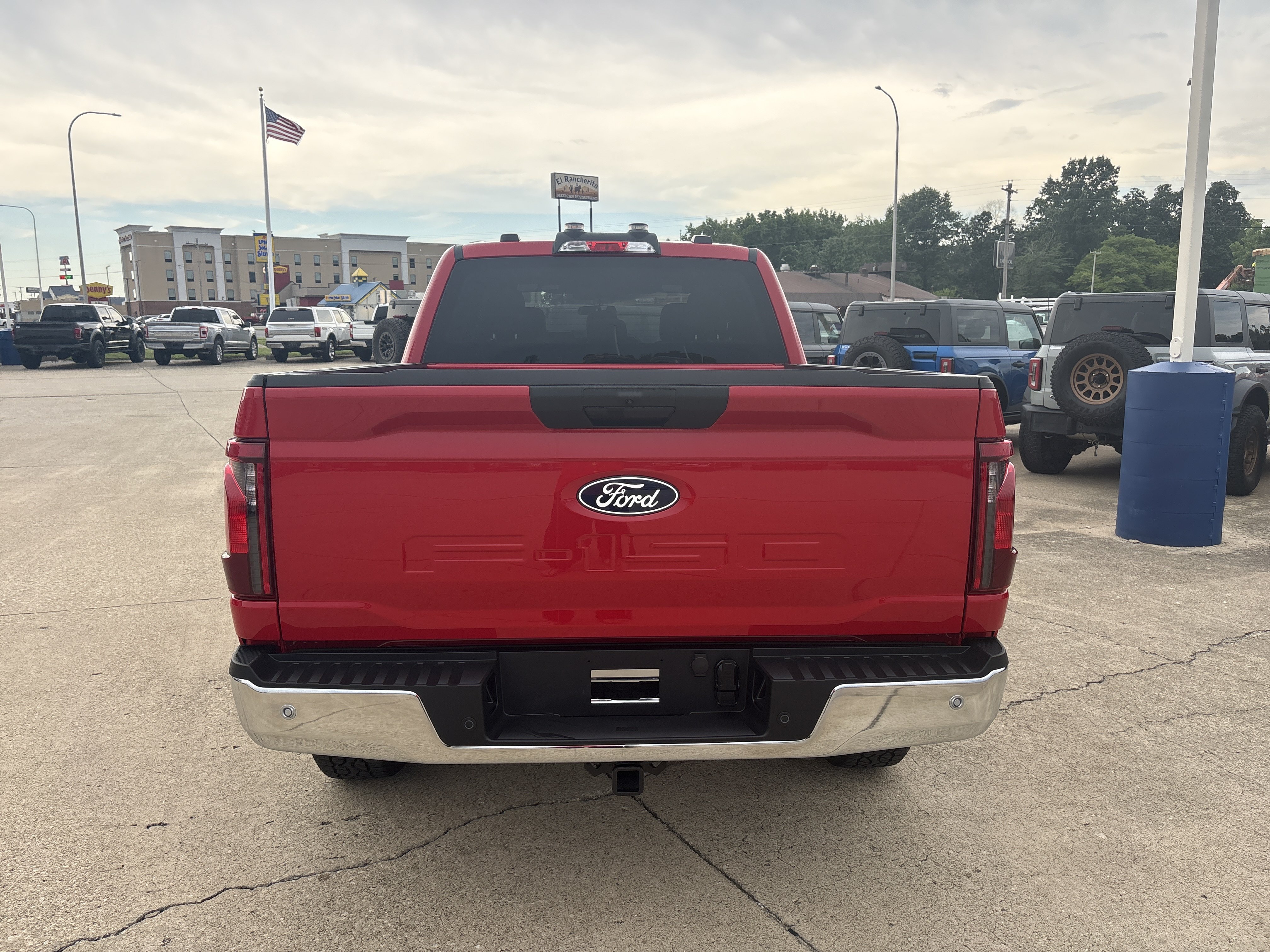 Used 2025 Ford F150 XLT w/ Equipment Group 301A Standard AWD/4WD image 4