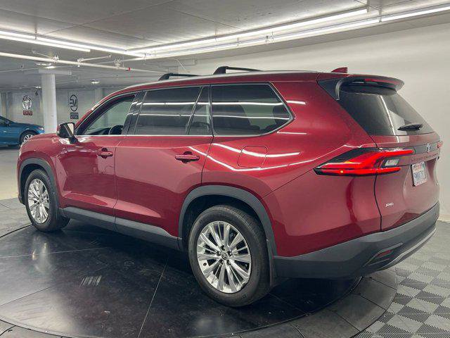 Certified 2024 Toyota Grand Highlander AWD image 4
