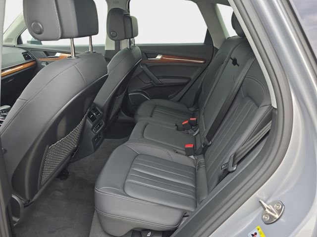 Used 2023 Audi Q5 2.0T Premium Plus AWD/4WD image 17