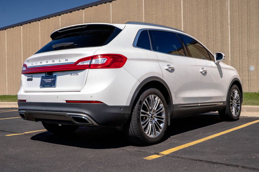 Used 2018 Lincoln MKX Reserve w/ Driver Assistance Package image 9