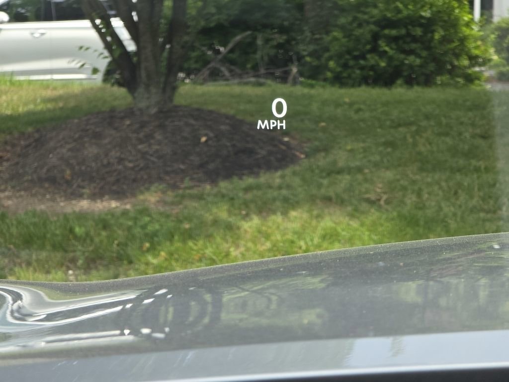 New 2025 INFINITI QX80 Sensory image 35