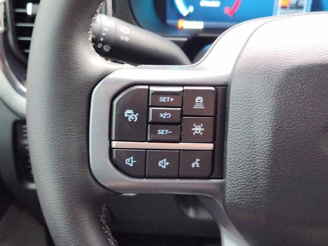 Used 2025 Ford F250 Lariat w/ Lariat Ultimate Package image 28