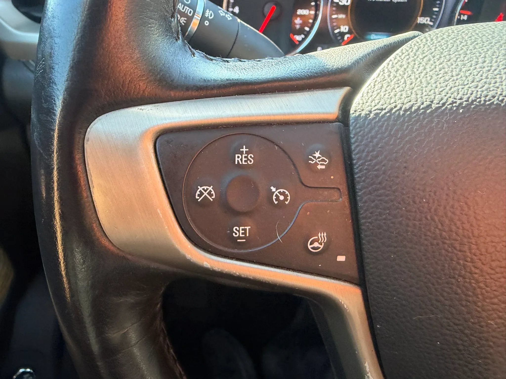Used 2017 GMC Acadia Denali w/ Technology Package AWD/4WD image 13