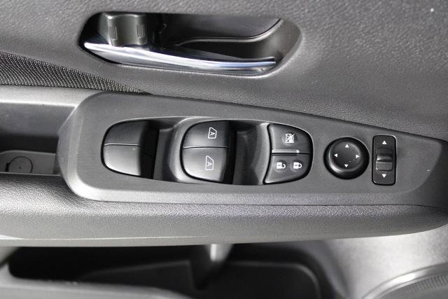 Certified 2024 Nissan Kicks SV image 23