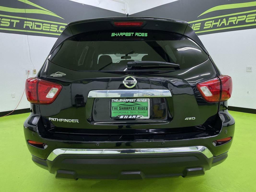 Used 2020 Nissan Pathfinder S image 8