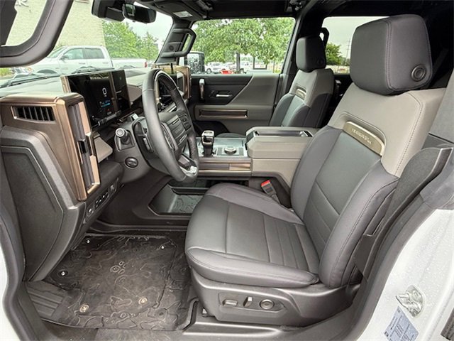 New 2025 GMC Hummer EV 2X image 14