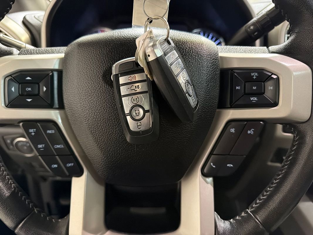Used 2017 Ford F250 Lariat w/ Lariat Ultimate Package AWD/4WD image 57