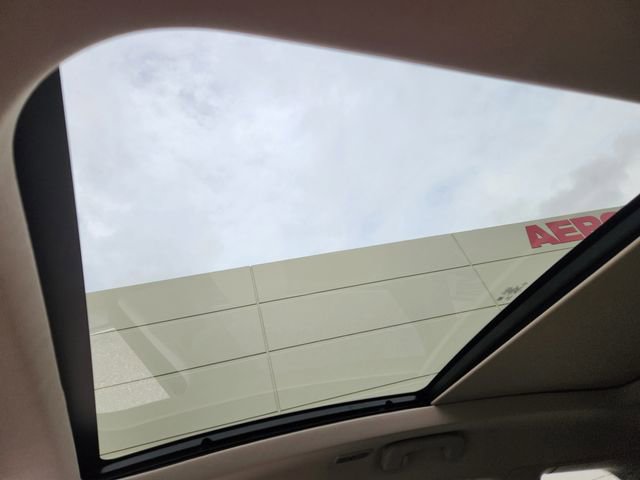 New 2026 Lincoln Corsair Reserve w/ Towing Package image 24