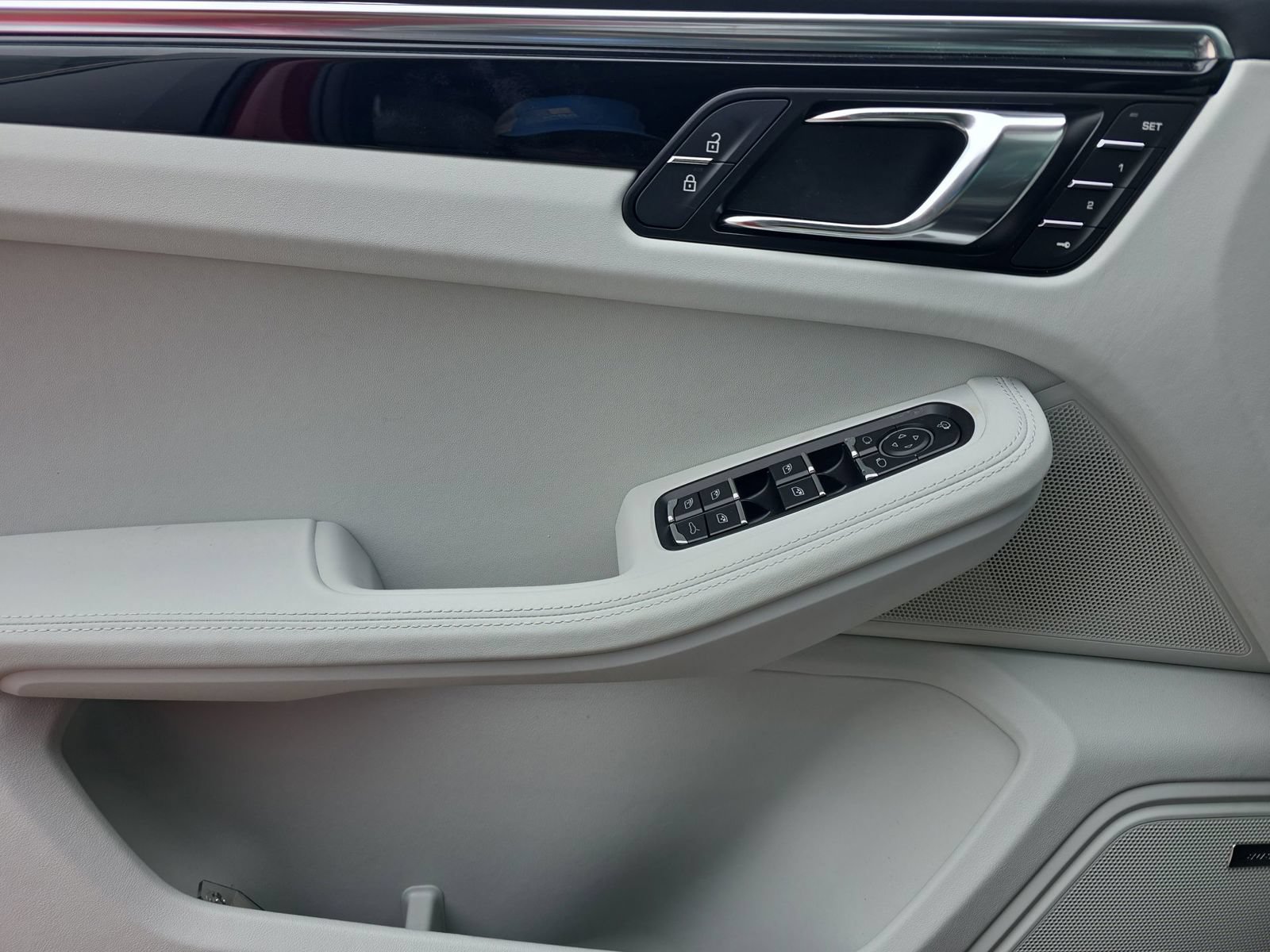 New 2026 Porsche Macan S AWD/4WD image 14