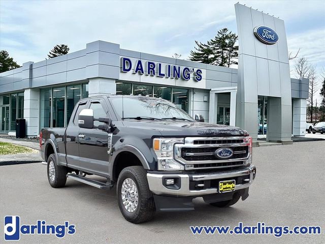 Used 2022 Ford F250 Lariat w/ Chrome Package image 3