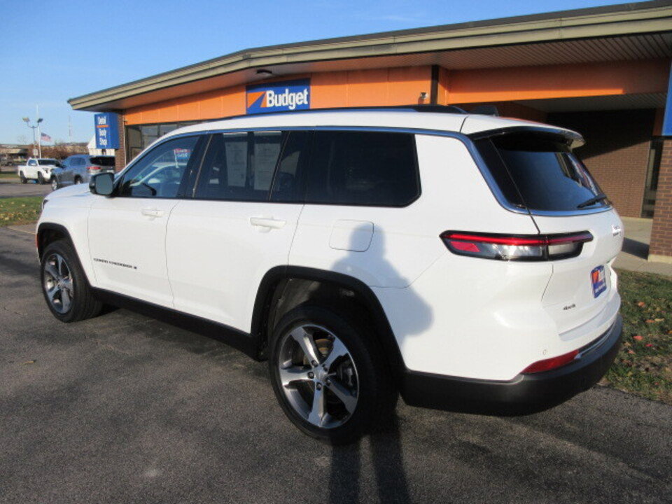 Used 2023 Jeep Grand Cherokee L Limited w/ Trailer Tow Group (B) image 7