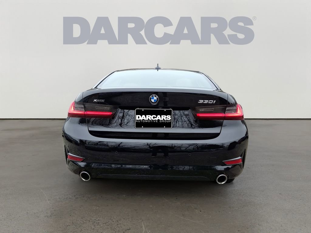 Certified 2022 BMW 330i xDrive Sedan w/ Premium Package 2 image 6