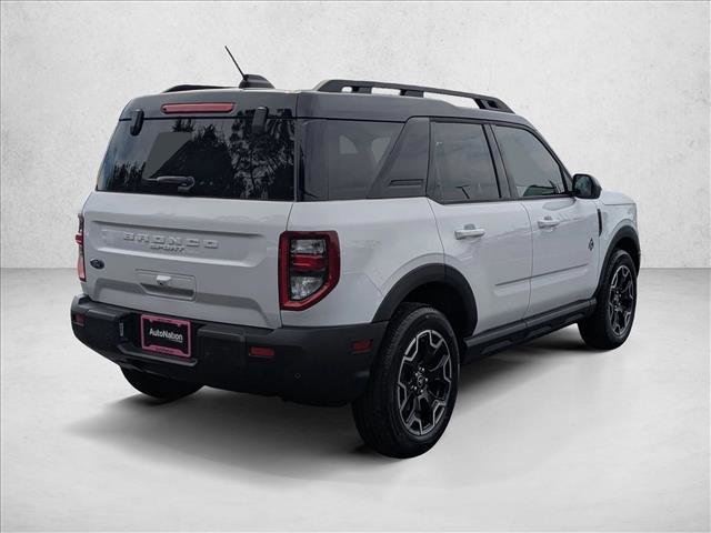New 2025 Ford Bronco Sport Outer Banks image 2