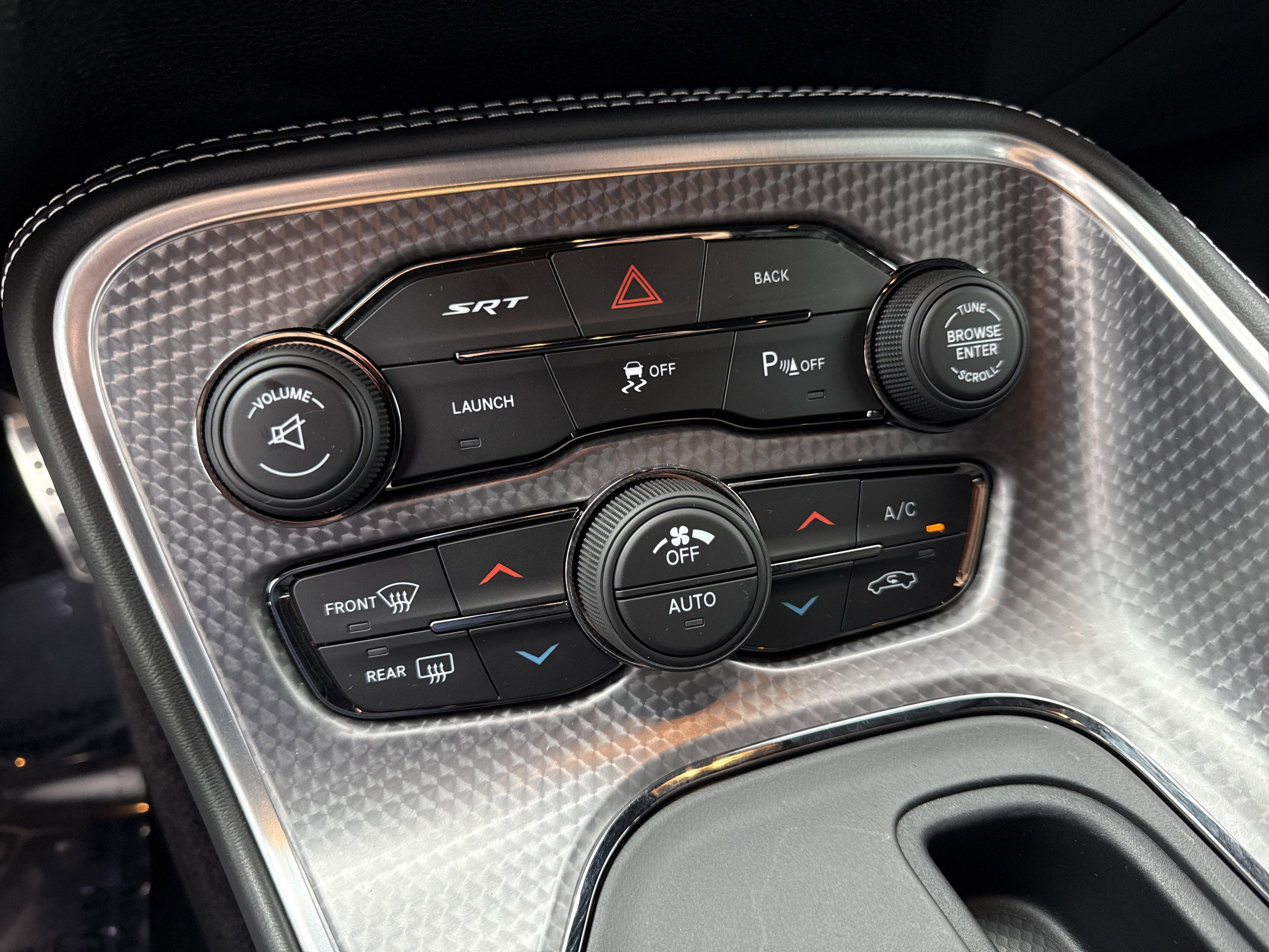 Used 2015 Dodge Challenger SRT Hellcat image 47