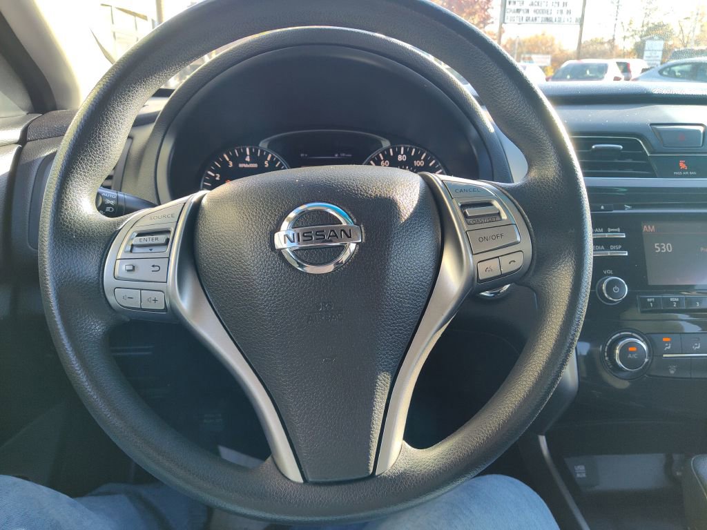 Used 2015 Nissan Altima 2.5 S w/ Special Edition Package FWD image 27