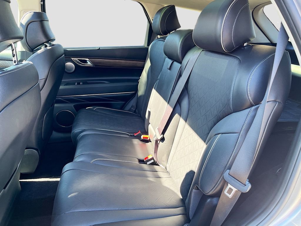 Used 2025 Genesis GV80 2.5T Prestige image 26