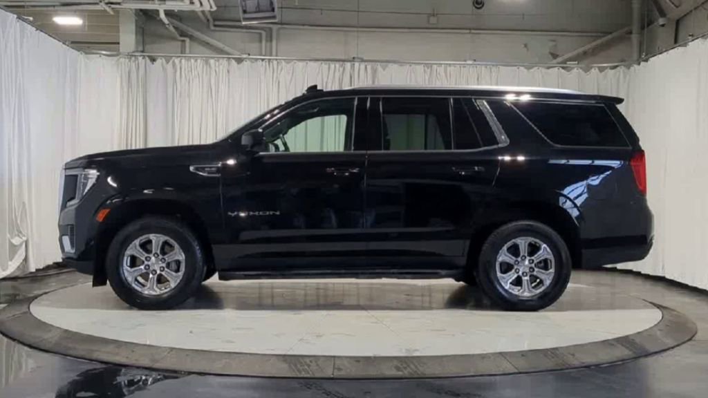 Used 2023 GMC Yukon SLE image 5