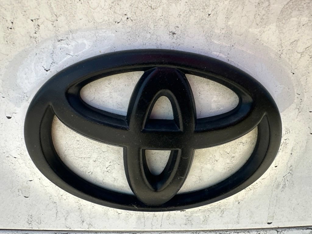 Certified 2024 Toyota Camry SE FWD image 16