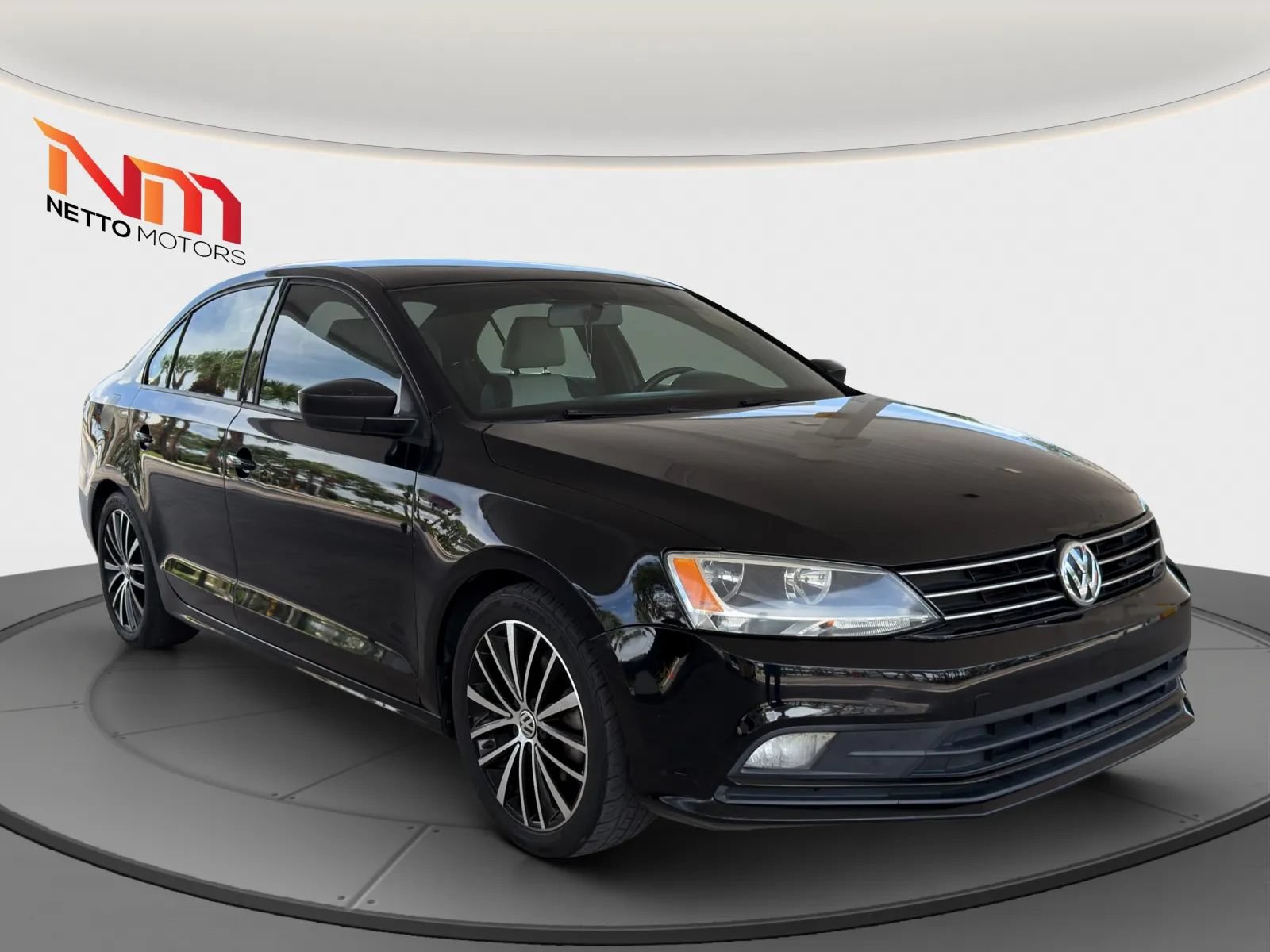 Used 2015 Volkswagen Jetta Sport FWD image 7